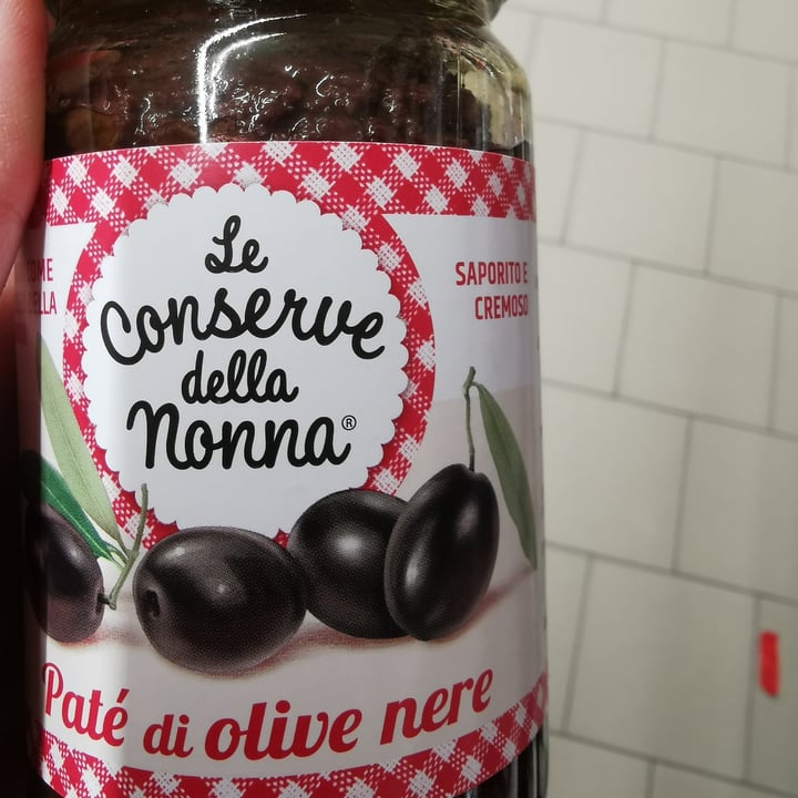 photo of Le conserve della nonna Paté Di Olive Nere shared by @soy-martina on  21 Jun 2022 - review