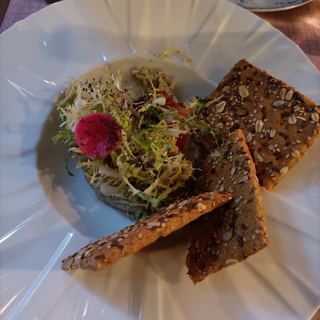 Photo of the dish “tartare affumicata Con Crackers Ai Semi”