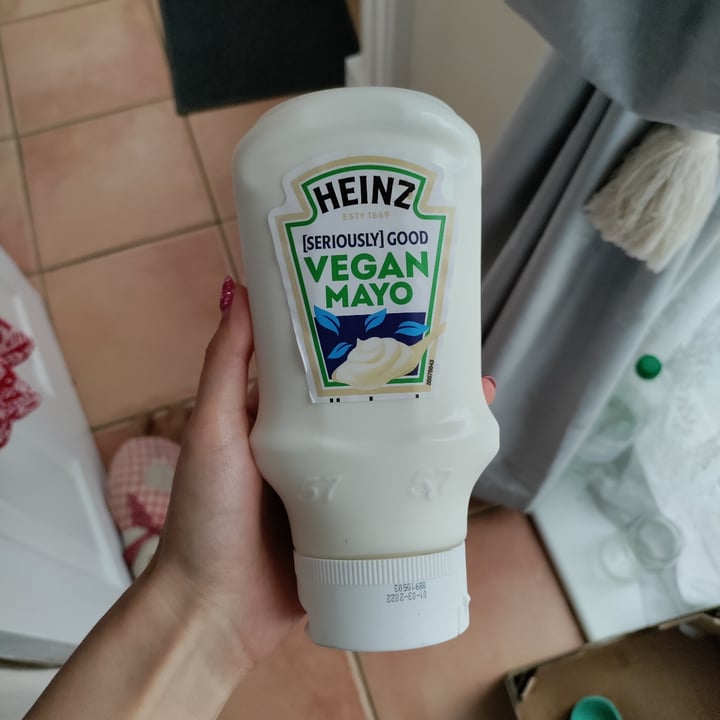 photo of Heinz Mayo Vegan shared by @maxtherudebunny on  20 Aug 2021 - review