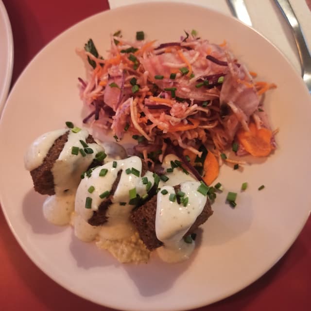 Photo of the dish “entree falafels”