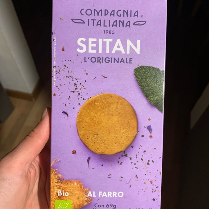 photo of Compagnia Italiana Seitan al farro shared by @margherita19 on  23 Mar 2022 - review