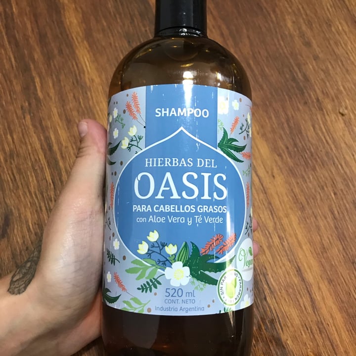 photo of Oasis Shampoo Para Cabellos Grasos con Aloe Vera Y Té Verde shared by @candelariex on  03 Jan 2022 - review