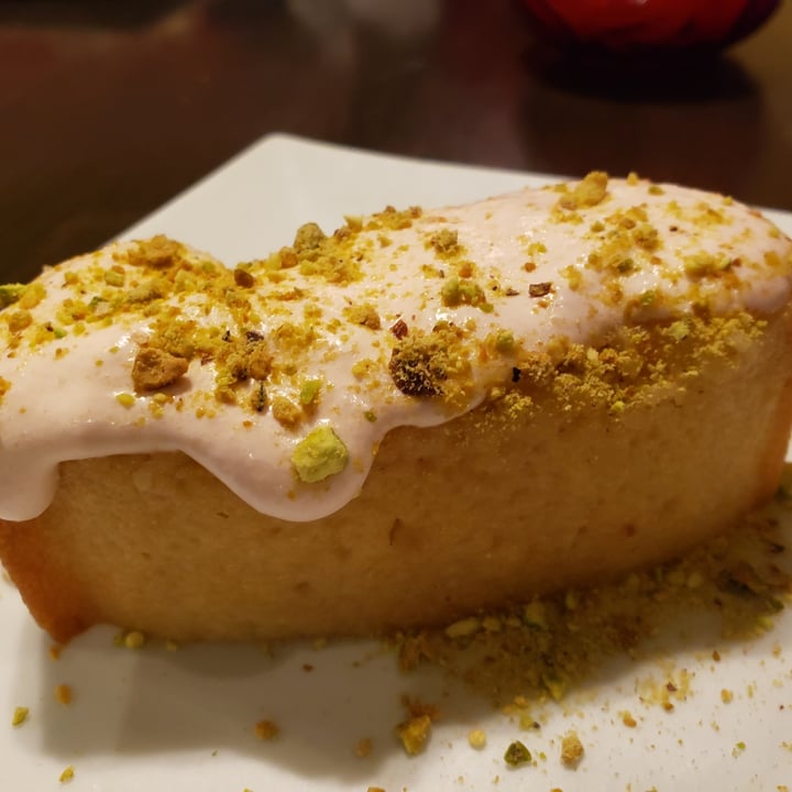 photo of Pierogi Mountain Lemon Cake shared by @veganmom7 on  06 Sep 2021 - review