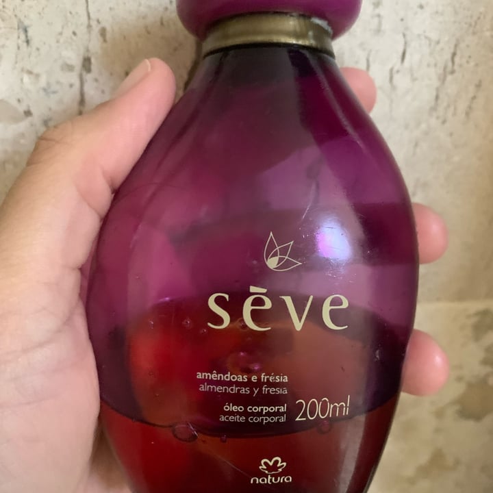 photo of Natura Aceite corporal Sève amendoas e frésia shared by @thaisaveloso on  09 May 2022 - review