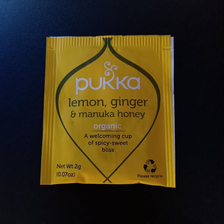 photo of Pukka Lemon, ginger and manuka honey shared by @franni on  08 Apr 2022 - review