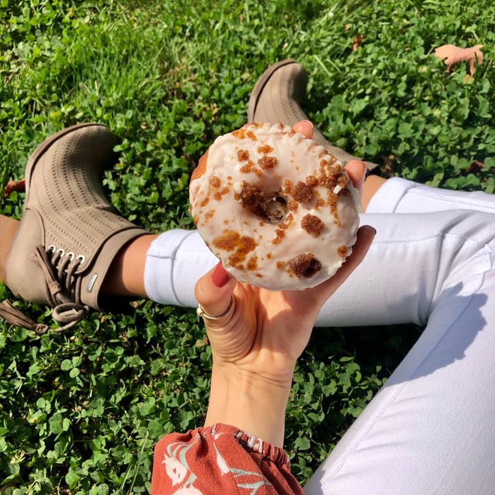 photo of Viva Sol Juice Co. Snickerdoodle Donut shared by @alexanicole on  22 Sep 2021 - review