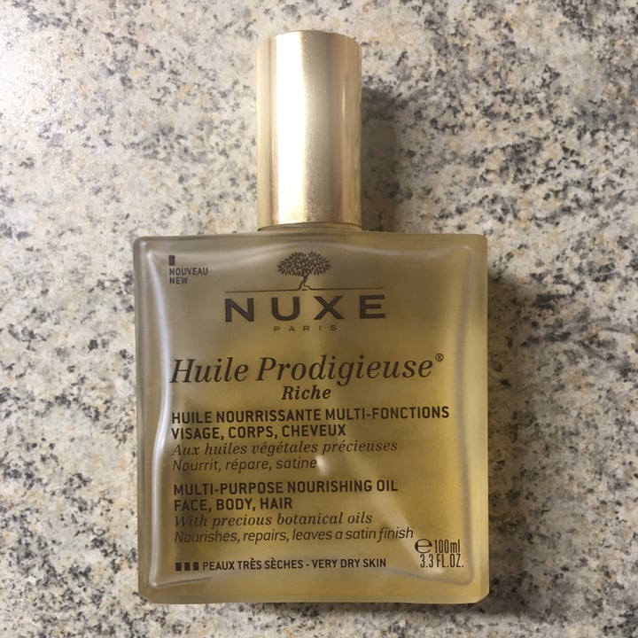 photo of Nuxe Huile Prodigieuse shared by @silviag998 on  27 May 2022 - review