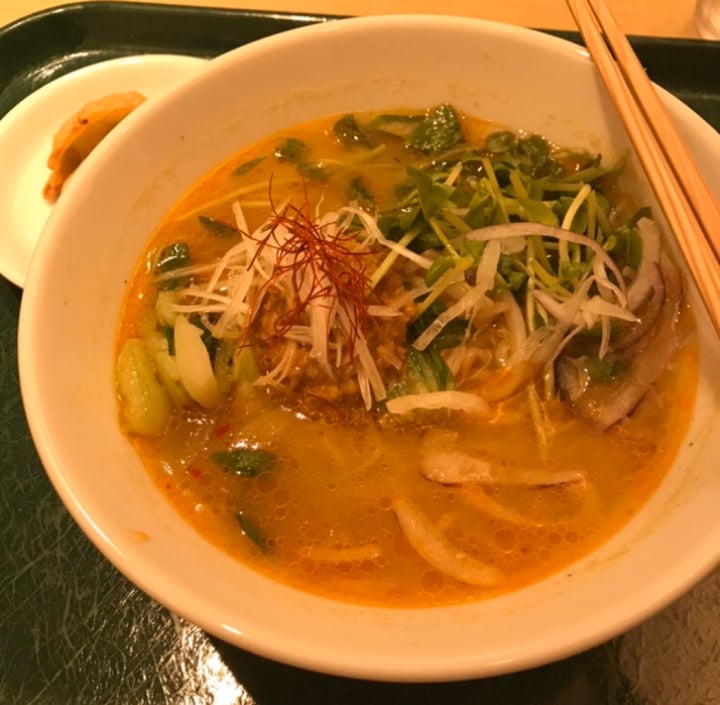 photo of T's TanTan - Tokyo Station Keiyo Street T’s Tantan Noodles shared by @vanessaainsley on  18 Apr 2020 - review