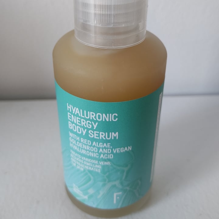 photo of Freshly Cosmetics Hyaluronic Energy  Body Serum shared by @paquitorres on  22 Jul 2021 - review