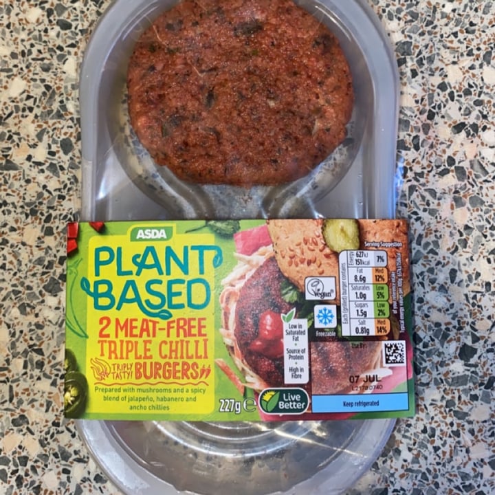 photo of ASDA Meat Free Triple Chilli Burgers shared by @williamgillis on  03 Jul 2021 - review