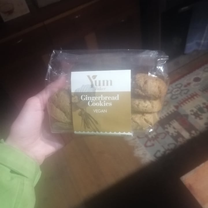 photo of Yum Baker Gingerbread cookies shared by @zoezurnamer on  17 Jun 2021 - review