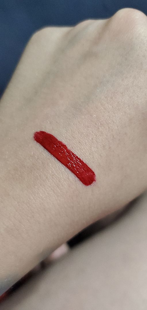 photo of Jeffree Star Cosmetics Velour Liquid Lipstick (Redrum) shared by @marea707 on  05 Jan 2020 - review