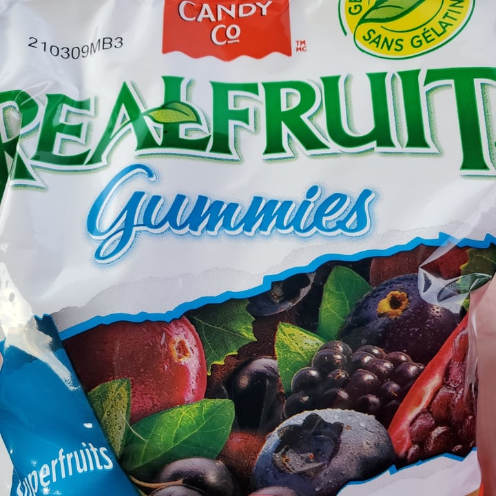 photo of Dare Dare Real Fruit Gummies Super Fruits flavour shared by @kaeligrace on  30 Aug 2020 - review