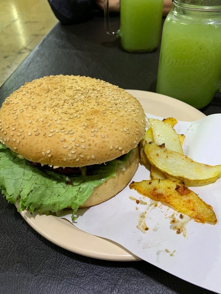 photo of Viko Hamburguesa de Kofka shared by @nancy on  25 Oct 2019 - review