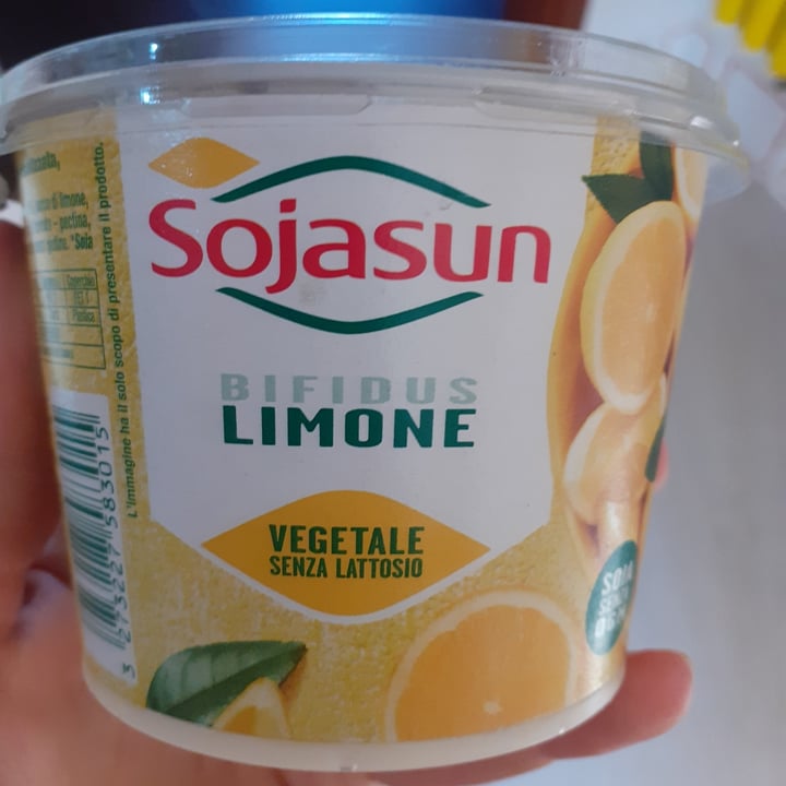 photo of Sojasun Bifidus Limone shared by @simonap91 on  20 Jun 2022 - review