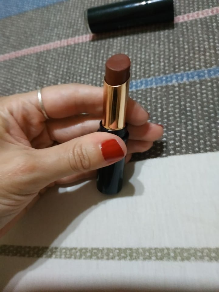 photo of Natura Labial Velvet Mate Una shared by @maite0904 on  26 Jan 2020 - review
