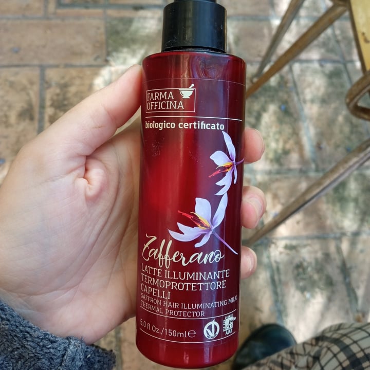 review photo of Farma officina Latte Illuminante Termoprotettore Zafferano shared by @betu on 12 May 2022 - review