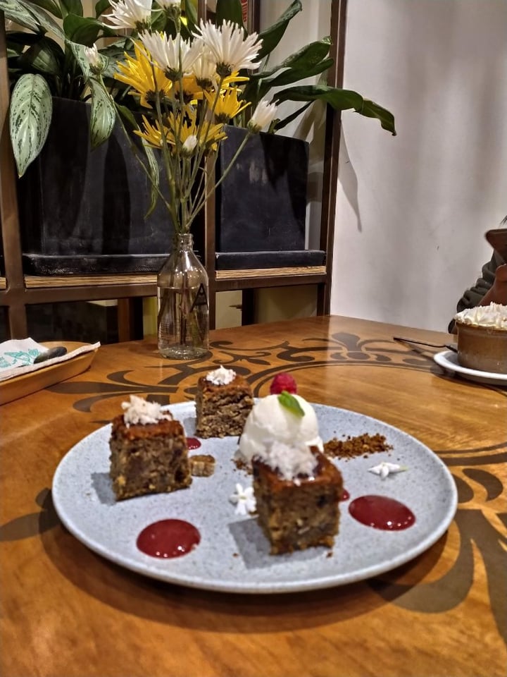 photo of Veda Restaurant brownie de plátano shared by @wenbenites on  28 Feb 2020 - review