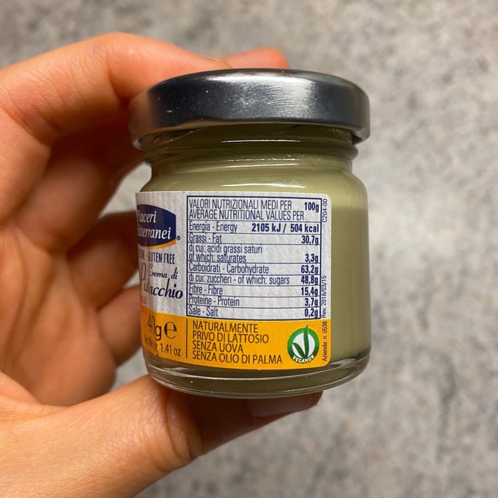 photo of Piaceri Mediterranei Crema di pistacchio shared by @linda0597 on  19 Aug 2021 - review