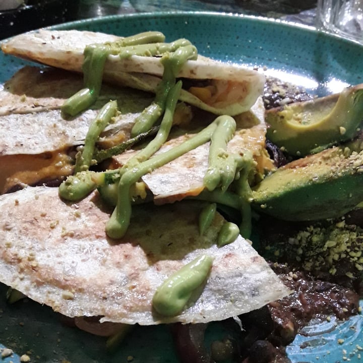 photo of Hierbabuena Quesadilla Veggie shared by @argoroth on  21 Mar 2021 - review