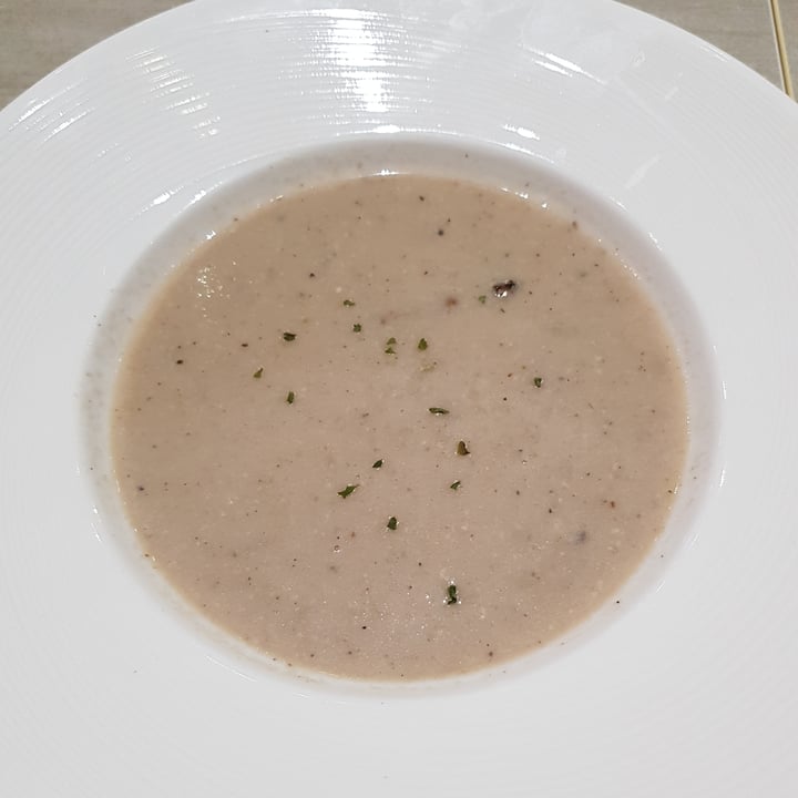 photo of Flavours by Saute Cashew Mushroom Soup shared by @shanna on  20 Feb 2021 - review