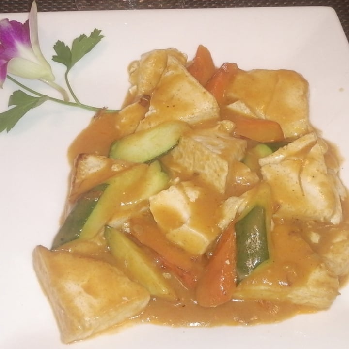 photo of Paradiso d'Oriente Tofu alla thailandese shared by @irene80 on  24 Aug 2021 - review