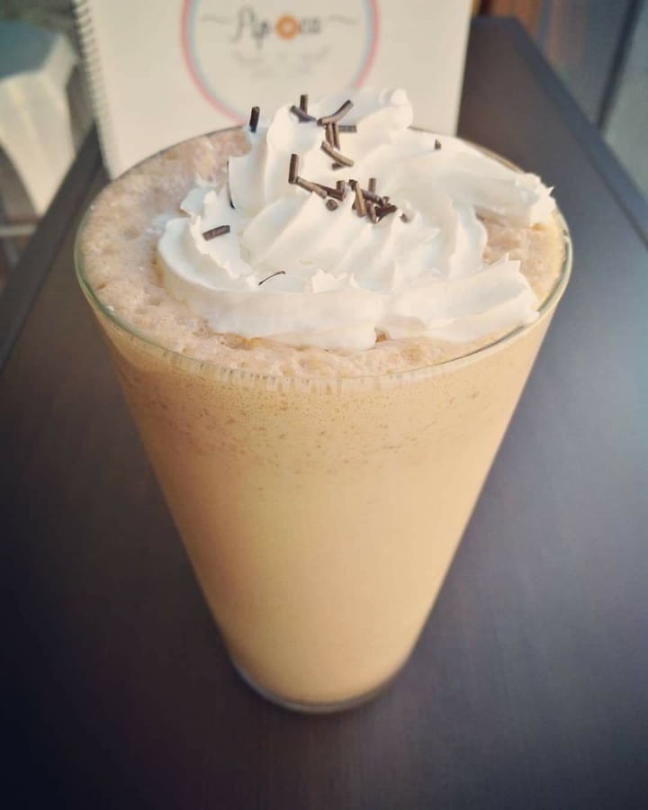 review photo of Pipoca Batido brownie shared by @mariamurcia31 on 18 Aug 2019 - review