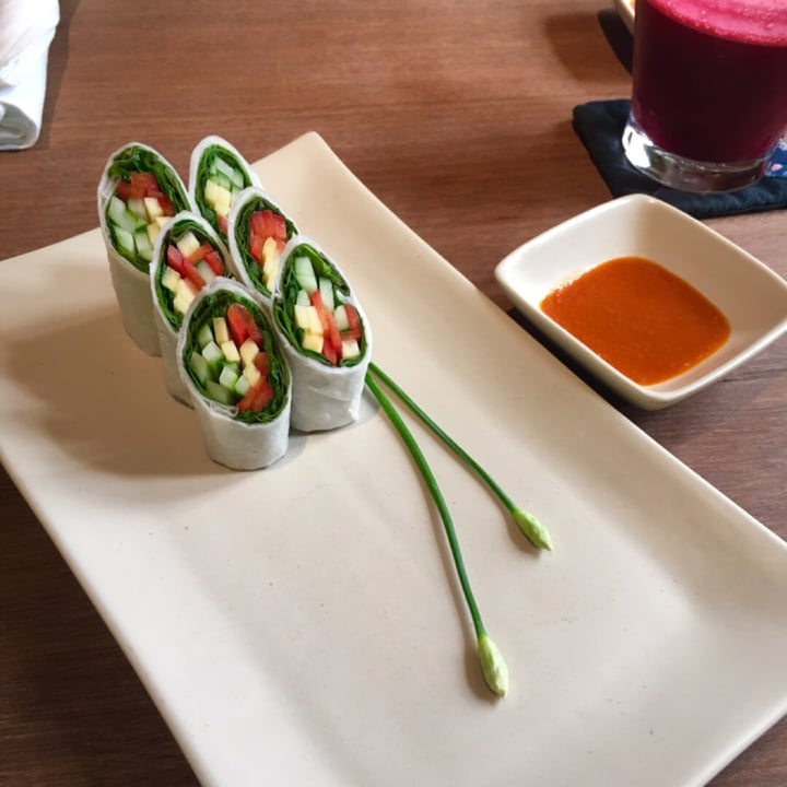 photo of Hum Vegetarian, Café & Restaurant Summer rolls shared by @katelouisepowell on  04 Jun 2019 - review