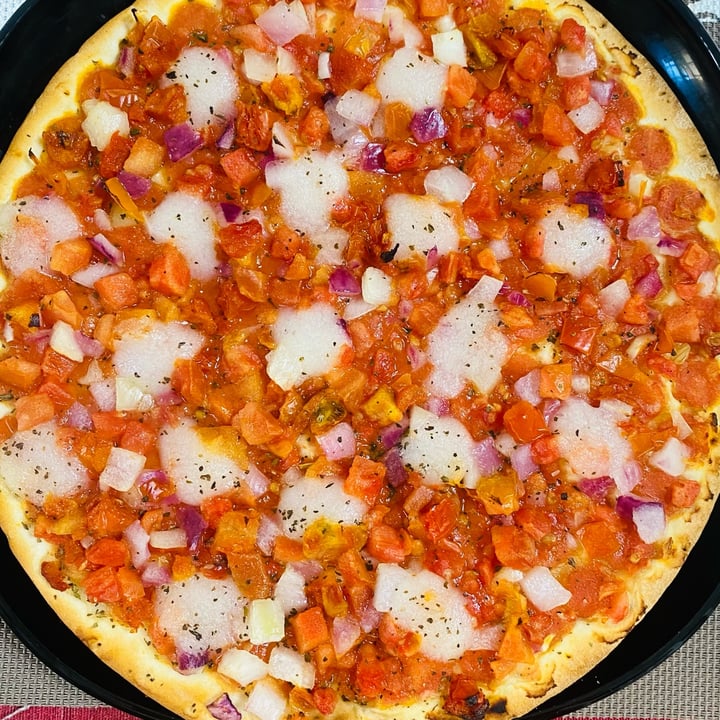 review photo of Vemondo Pizza Vegana Pomodori e Cipolle shared by @giorgiaslifeofficial on 20 Jul 2022 - review