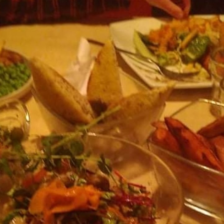 review photo of Voltaire Vegan Restaurant Creamy garlic mushrooms garlic bread shared by @karmakim on 12 Feb 2022 - review