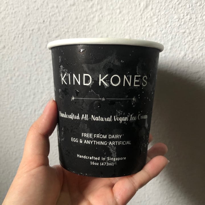 photo of Kind Kones Paragon Pandan Gula Melaka shared by @cloecyl on  26 Jul 2021 - review