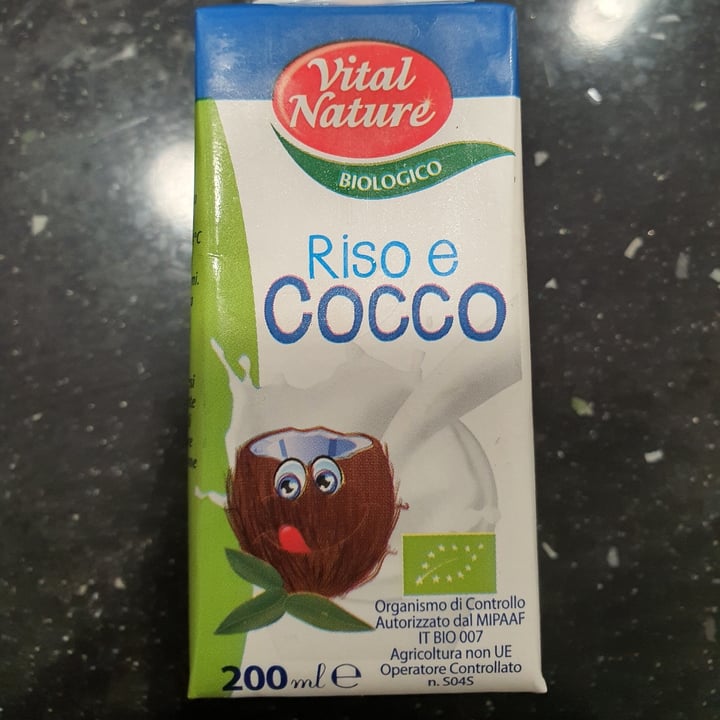 photo of Vital Nature Biologico Bevanda riso e cocco shared by @aleholly on  24 Mar 2022 - review
