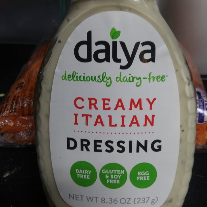 photo of Daiya Creamy Italian Dressing shared by @alianahawke on  05 Feb 2021 - review