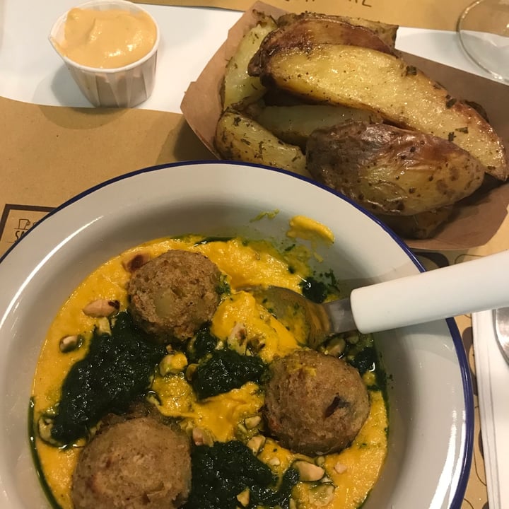 review photo of Zucchero a Velò Polpetta Bowl shared by @suellen on 18 Apr 2022 - review