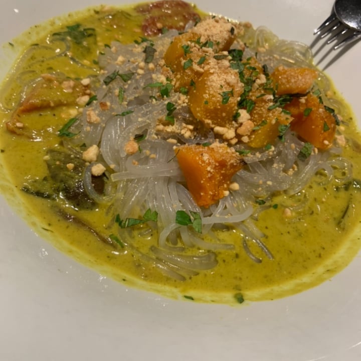 review photo of Restaurante Baobab S.L. Fideos al curry shared by @nrabaneda on 03 Jan 2022 - review