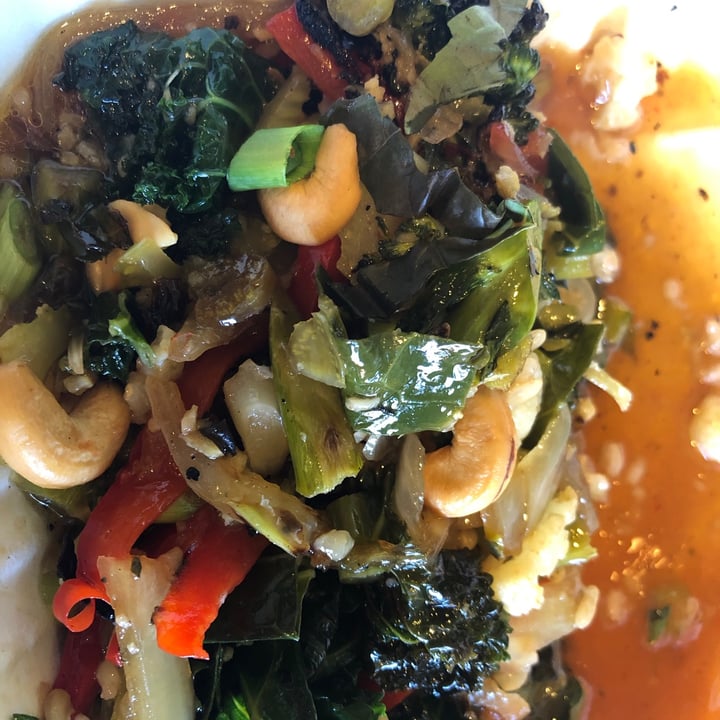 photo of EVE Encinitas Kung Pao Buddha Bowl shared by @raatz on  09 Apr 2021 - review