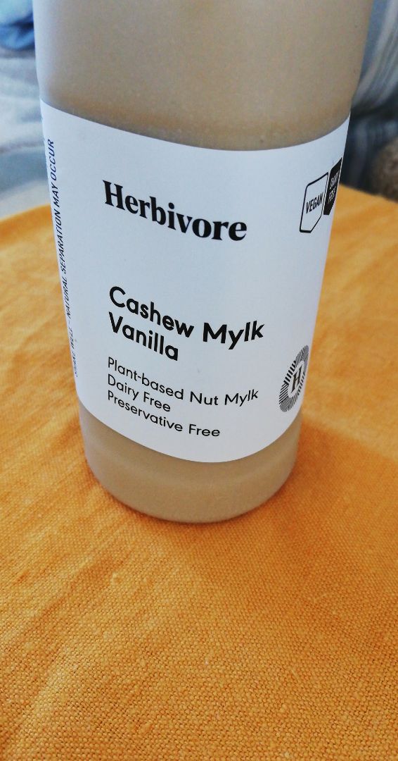 photo of Herbivore Cashew Mylk Vanilla shared by @universeobserver on  25 Apr 2020 - review
