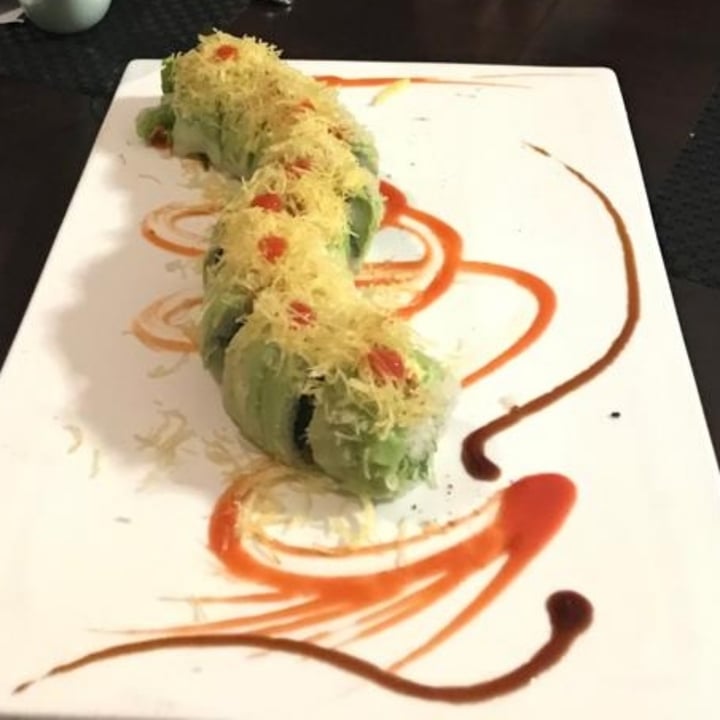 photo of Asia Fusion Sushi Crispy Onions Roll shared by @valez on  29 Nov 2021 - review