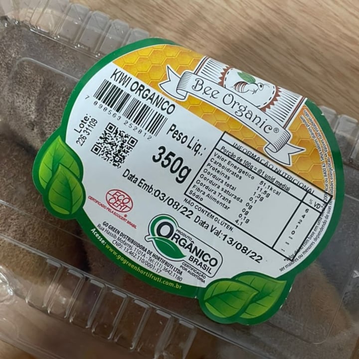 photo of Bee Organic kiwi shared by @lucorrea on  29 Aug 2022 - review