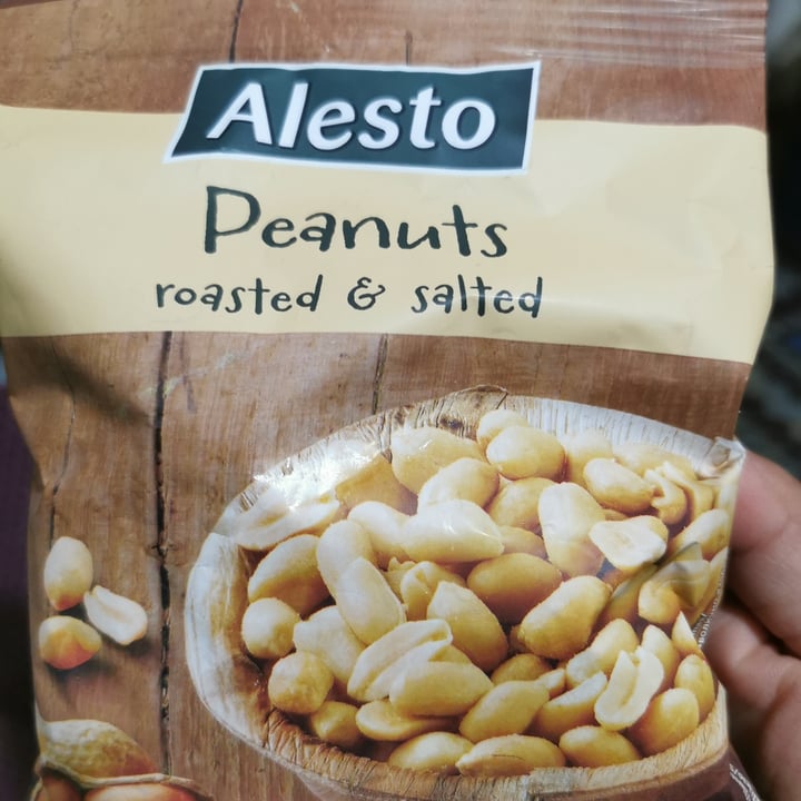 photo of Alesto Peanuts shared by @albertodz on  08 Oct 2021 - review