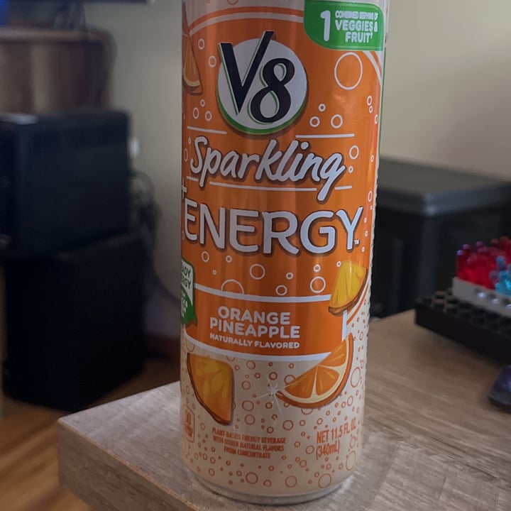 review photo of V8 Energy Orange Pineapple shared by @mollyread on 21 May 2022 - review