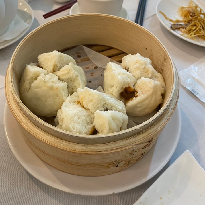 photo of Yang Shin Vegetarian Restaurant Cantonese Barbecued Vege Ham Bun shared by @viviantothewu on  01 Jun 2020 - review