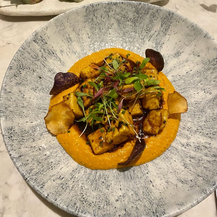 photo of Holy Carrot Sexy Tofu shared by @lucr3ziagalli on  28 Mar 2022 - review