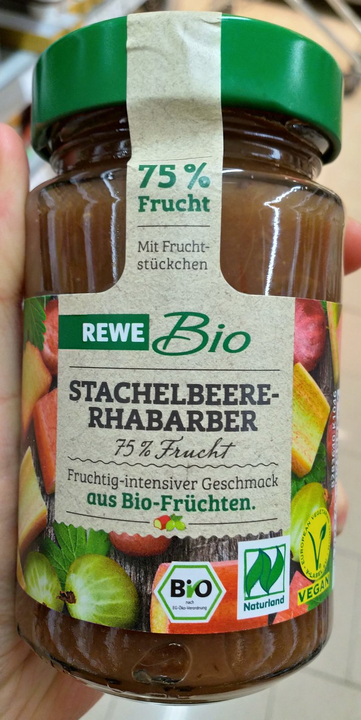 photo of Rewe Bio Stachelbeere Rhabarber Marmelade shared by @elifdemir on  28 Oct 2020 - review