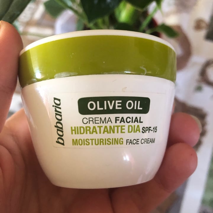 photo of Babaria Crema facial shared by @raquelalexandrasilv on  10 Jun 2020 - review