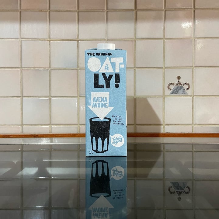 photo of THE ORIGINAL OAT-LY! OAT DRINK SKINNY shared by @mychelart on  21 Jun 2022 - review