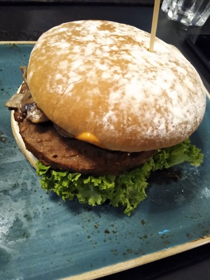 review photo of Hans Im Glück German Burgergrill Angerling Burger shared by @lkmetta on 21 Feb 2020 - review