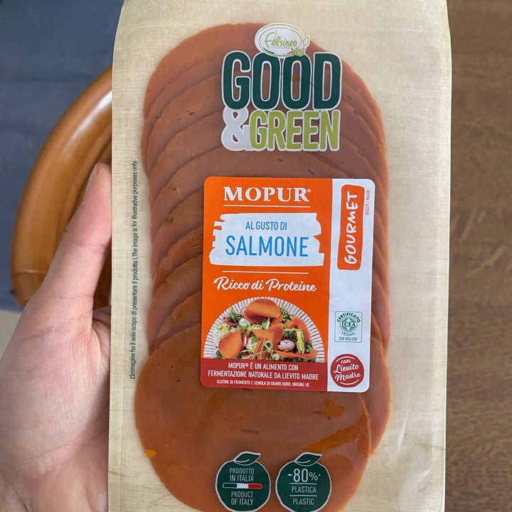 photo of Good and green Mopur al gusto di salmone shared by @amandabor00 on  24 Jun 2022 - review
