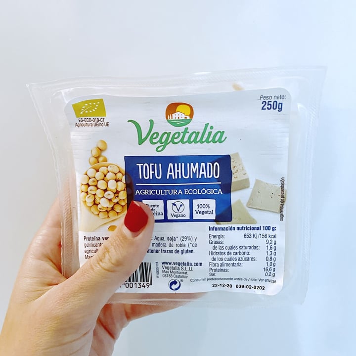 photo of Vegetalia Tofu ahumado shared by @alecomellas on  03 Nov 2020 - review