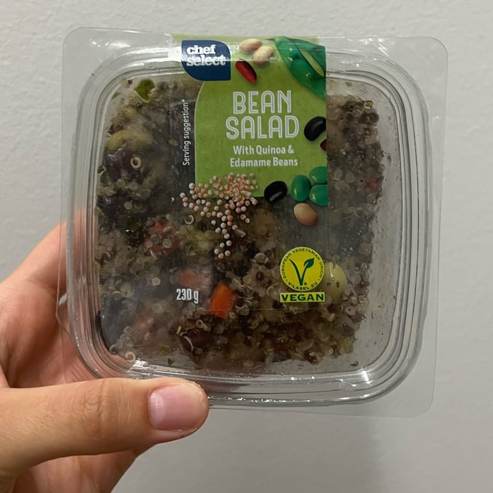 photo of Chef Select Bean Salad with quinoa y edamame beans shared by @giuliettaveg on  12 Aug 2022 - review